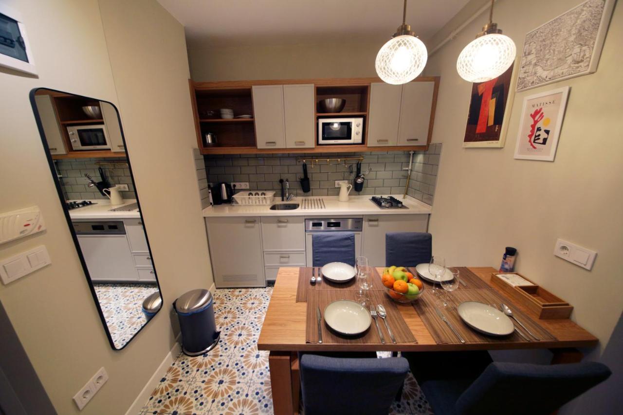 New Modern Flat- By Taksim Square Hotel Истанбул Екстериор снимка